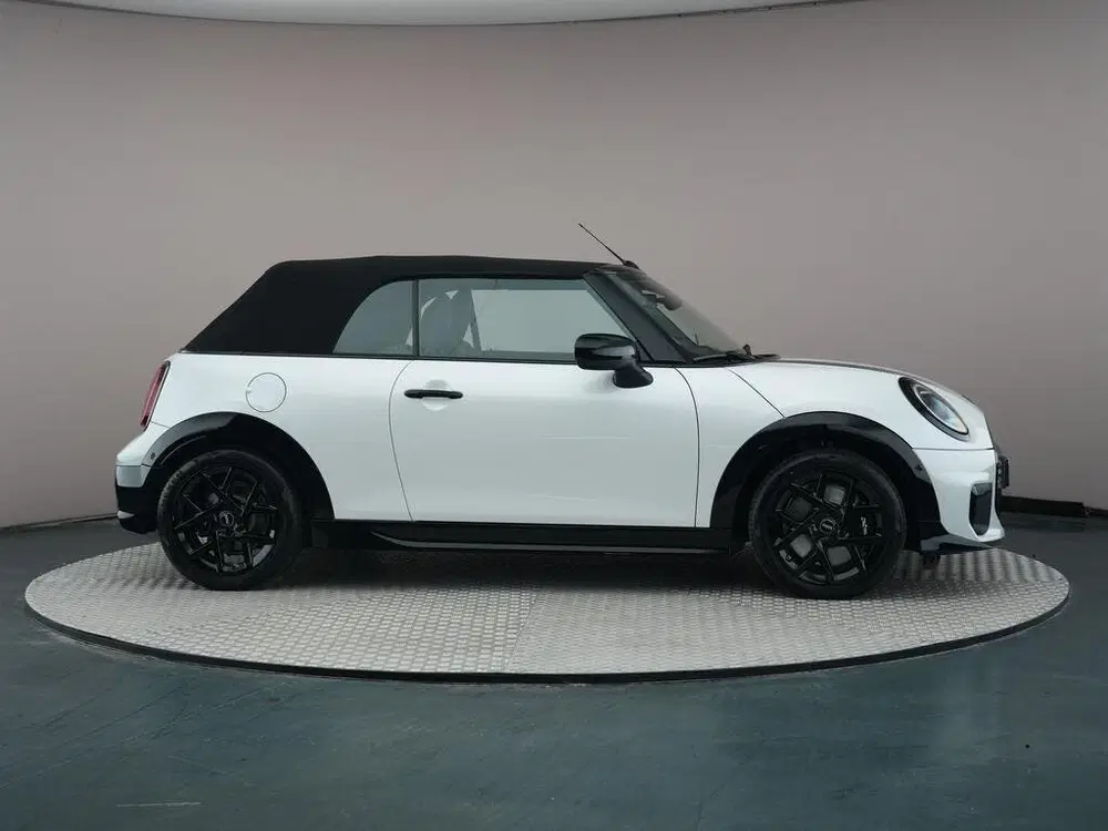 Mini Cabrio Cooper C Automaat uit 2026, foto 13