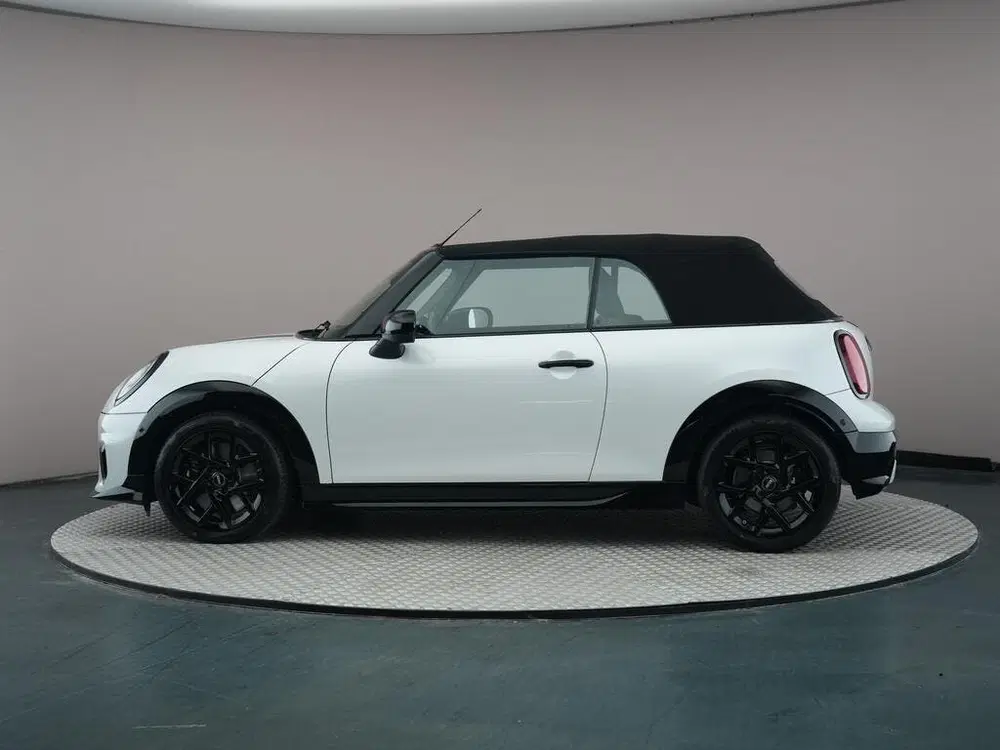 Mini Cabrio Cooper C Automaat uit 2026, foto 7