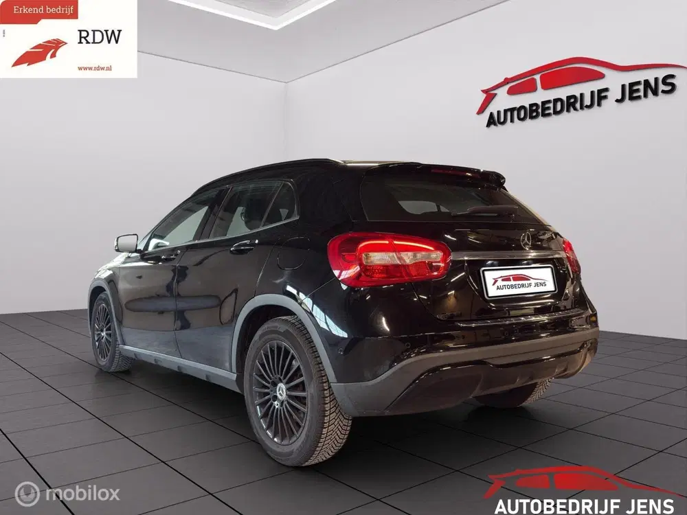 Mercedes-Benz GLA Mercedes GLA-klasse 180 Sport Edition uit 2019, foto 9