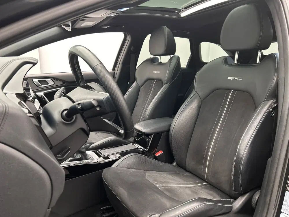 Kia Ceed 1.0 T-GDi GT-Line uit 2022, foto 10
