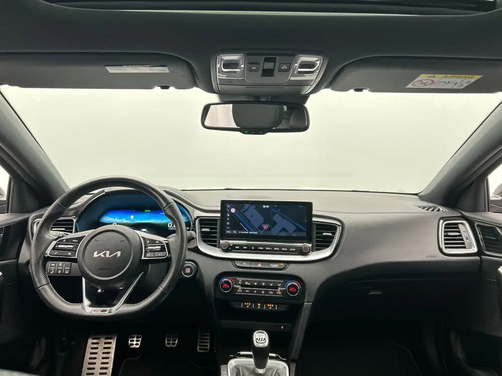 Kia Ceed 1.0 T-GDi GT-Line uit 2022, foto 2