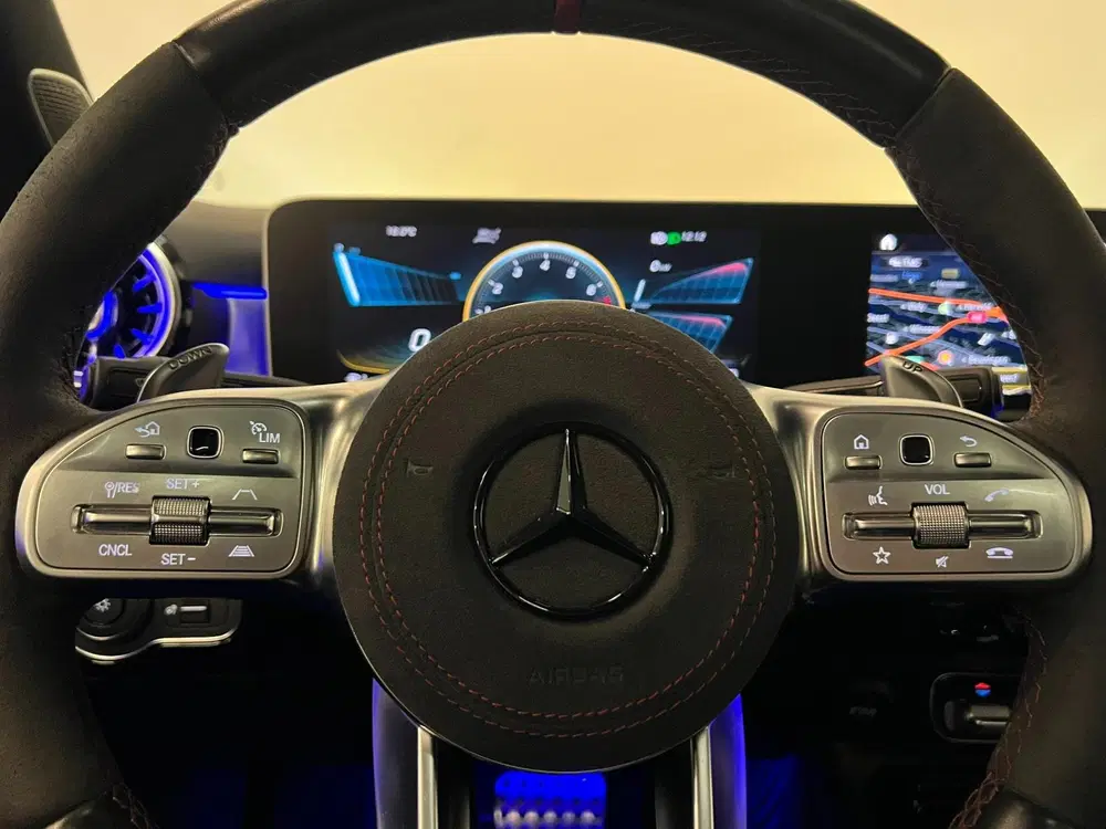 Mercedes-Benz A-Klasse AMG 35 Edition 1 uit 2019, foto 11