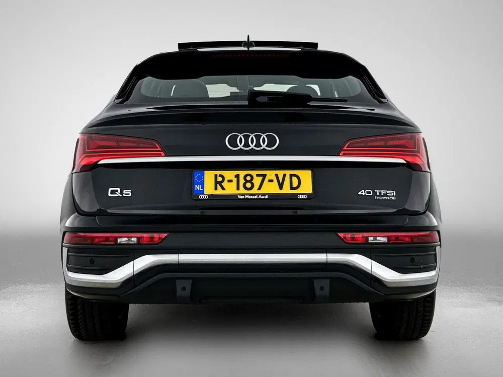 Audi Q5 40 TFSI S edition 204 PK uit 2022, foto 4