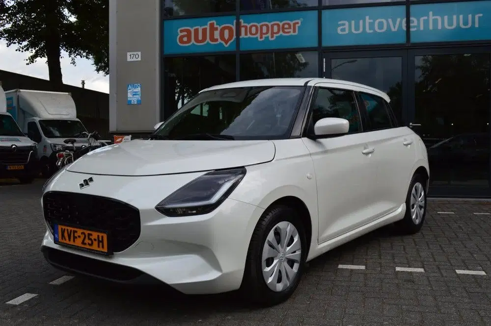 Suzuki Swift 1.2 Comfort Smart Hybrid uit 2024