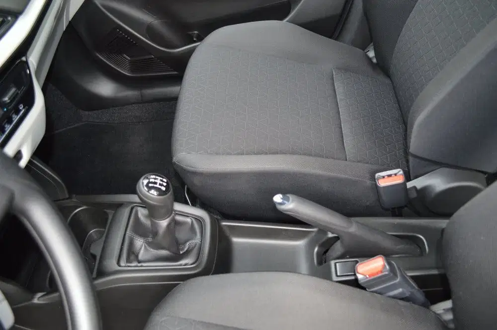 Suzuki Swift 1.2 Comfort Smart Hybrid uit 2024, foto 11