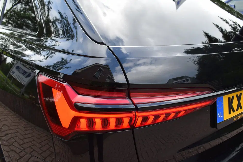 Audi A6 TFSI e quattro Competition S-LINE uit 2020, foto 6