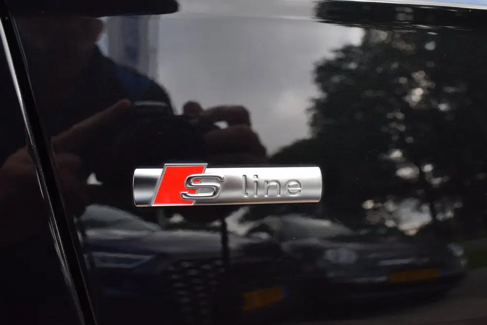 Audi A6 TFSI e quattro Competition S-LINE uit 2020, foto 7