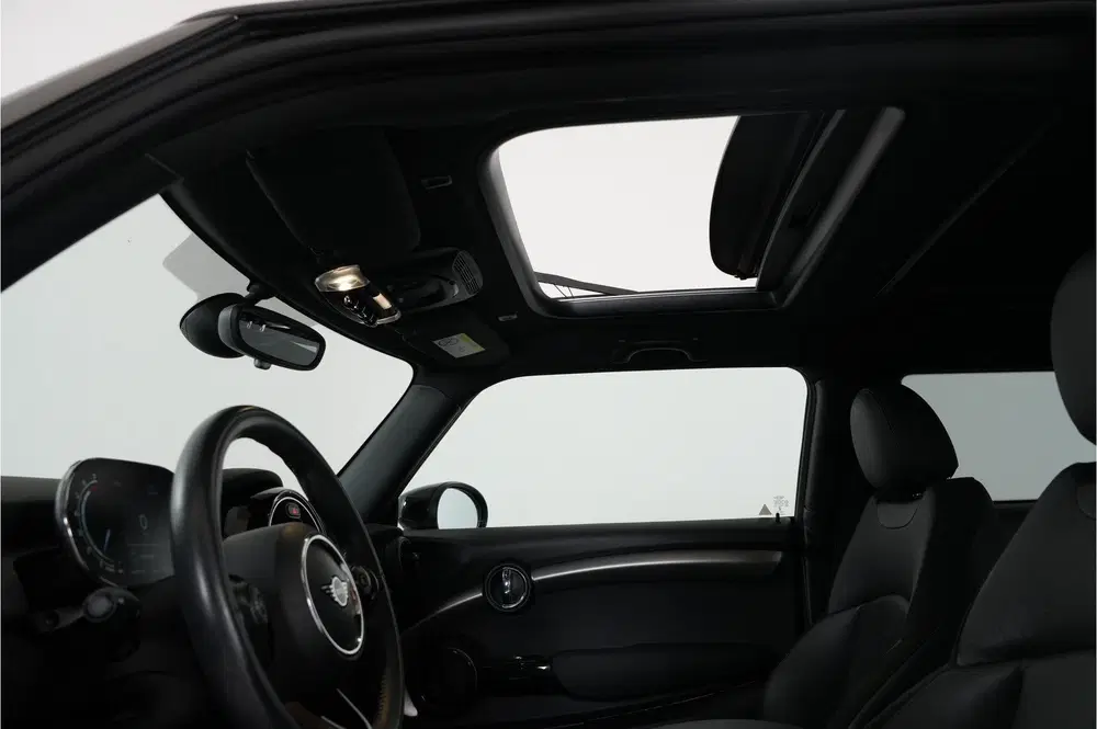 Mini Cooper 1.5 Cooper Chili uit 2021, foto 15