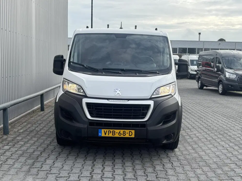 Peugeot Boxer 2.2 BlueHDi L4*LAADBAK*LUCHTVERING*HAAK*A uit 2022, foto 14