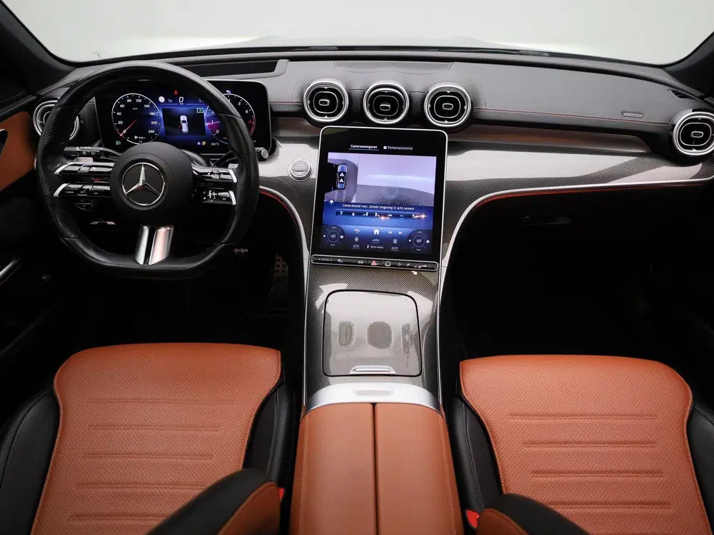 Mercedes-Benz C-Klasse 200 Launch Edition AMG Line uit 2022, foto 9