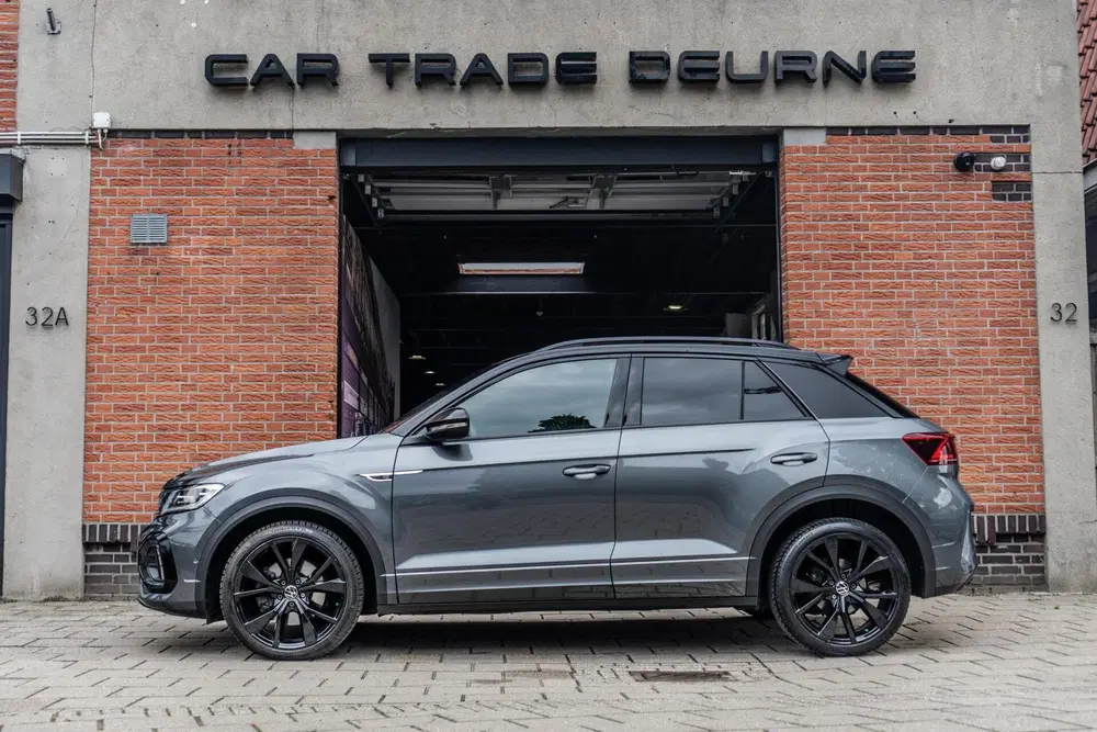 Volkswagen T-Roc 1.5 TSI R-Line Pano uit 2022, foto 4