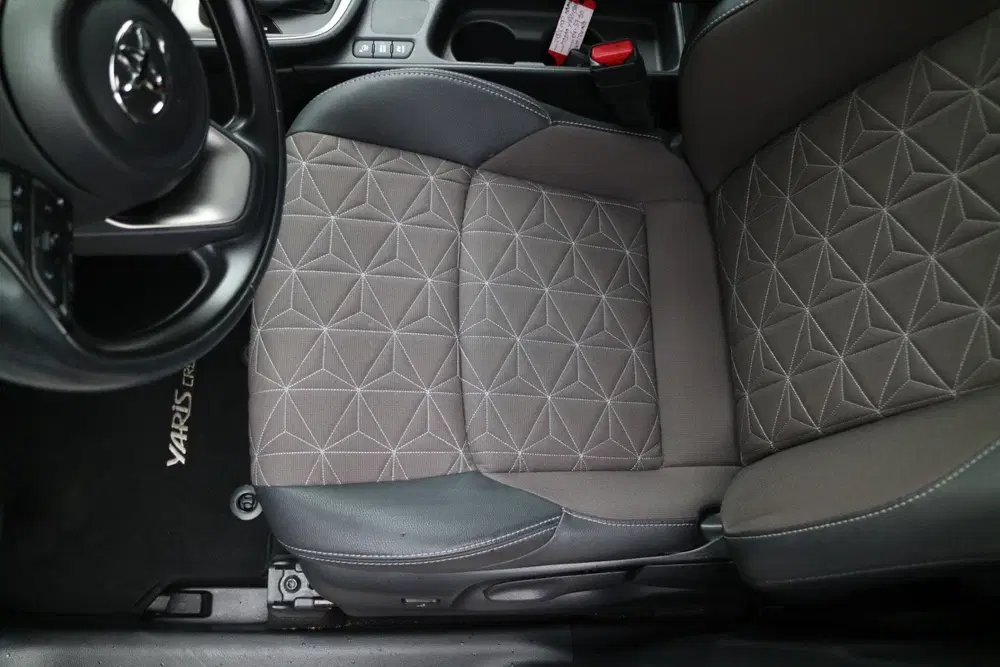 Toyota Yaris Cross 1.5 Hybrid Adventure uit 2022, foto 10