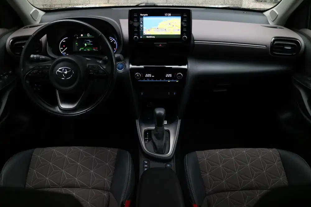 Toyota Yaris Cross 1.5 Hybrid Adventure uit 2022, foto 11