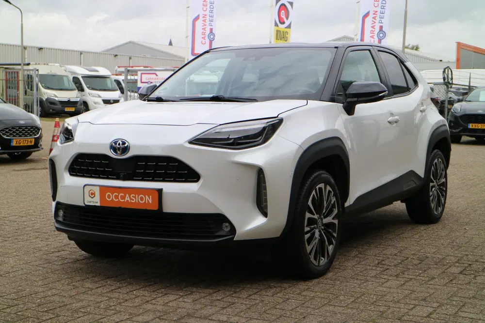 Toyota Yaris Cross 1.5 Hybrid Adventure uit 2022, foto 2