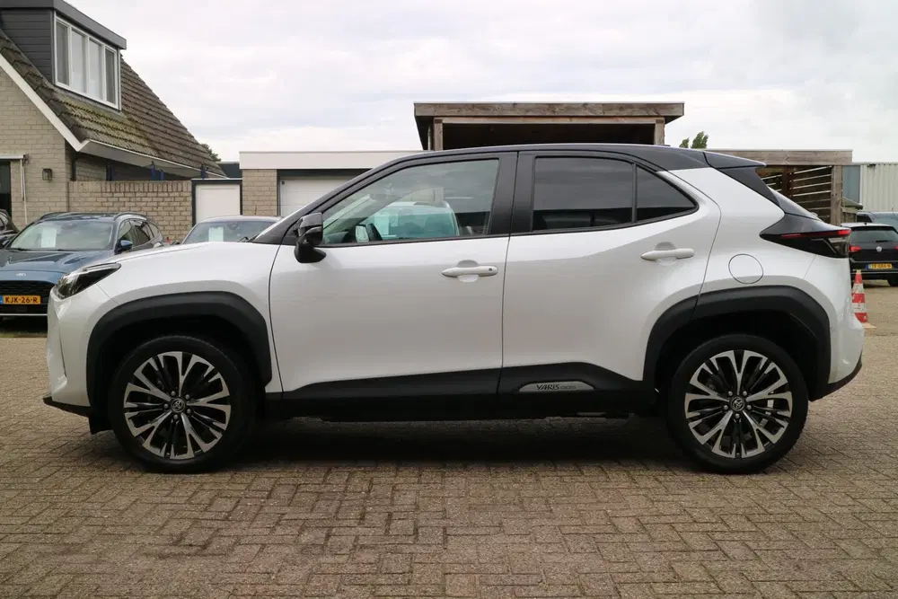 Toyota Yaris Cross 1.5 Hybrid Adventure uit 2022, foto 3