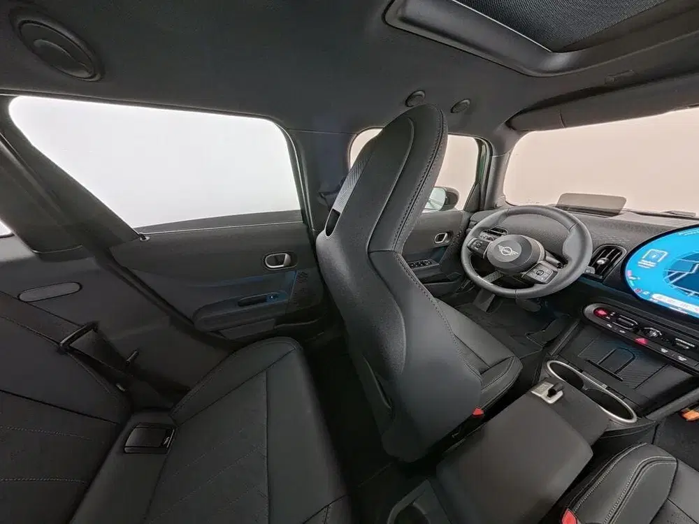 Mini Hatchback Cooper C Automaat uit 2026, foto 3