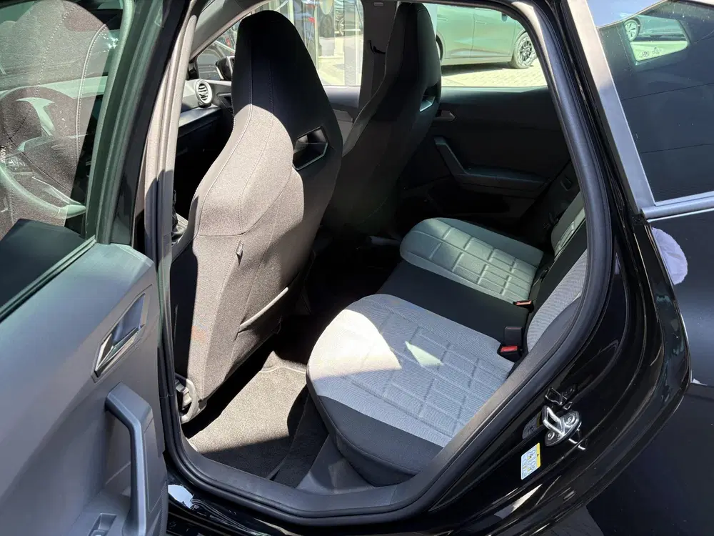 SEAT Arona 1.0 EcoTSI FR Business Connect 95PK uit 2026, foto 9