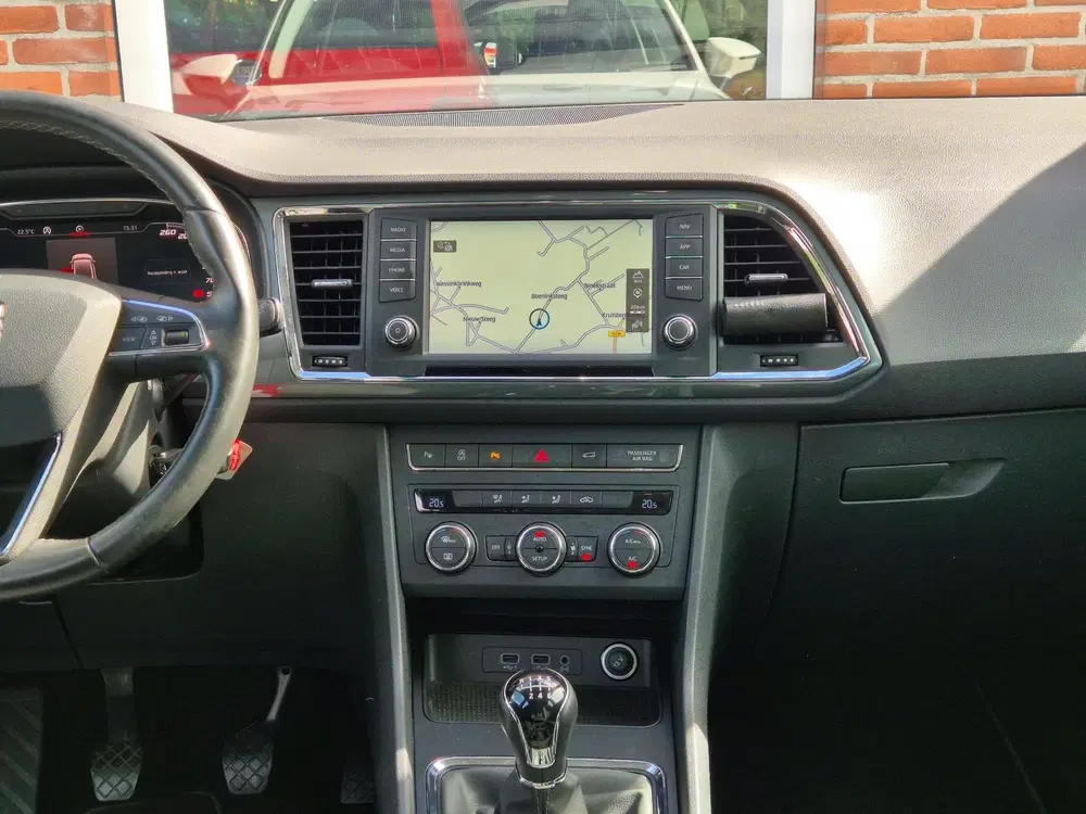 SEAT Ateca 1.0 EcoTSI Style Business Intense 116PK 5d uit 2019, foto 13