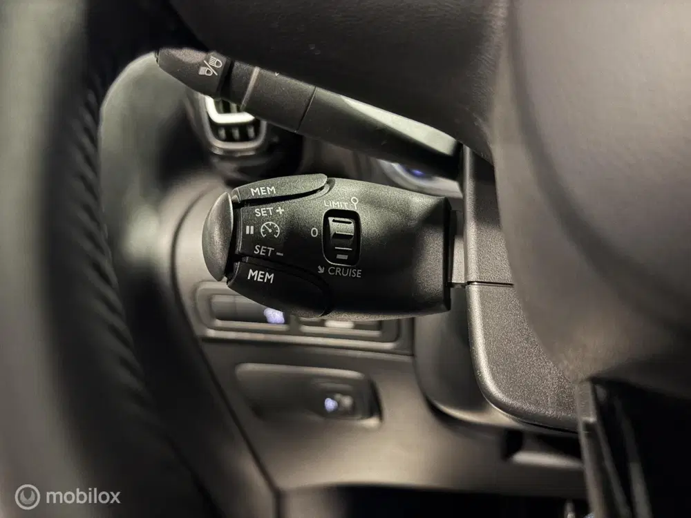 Citroën C3 Aircross Citroen C3 Aircross 1.2 PureTech Shine NAV uit 2022, foto 15