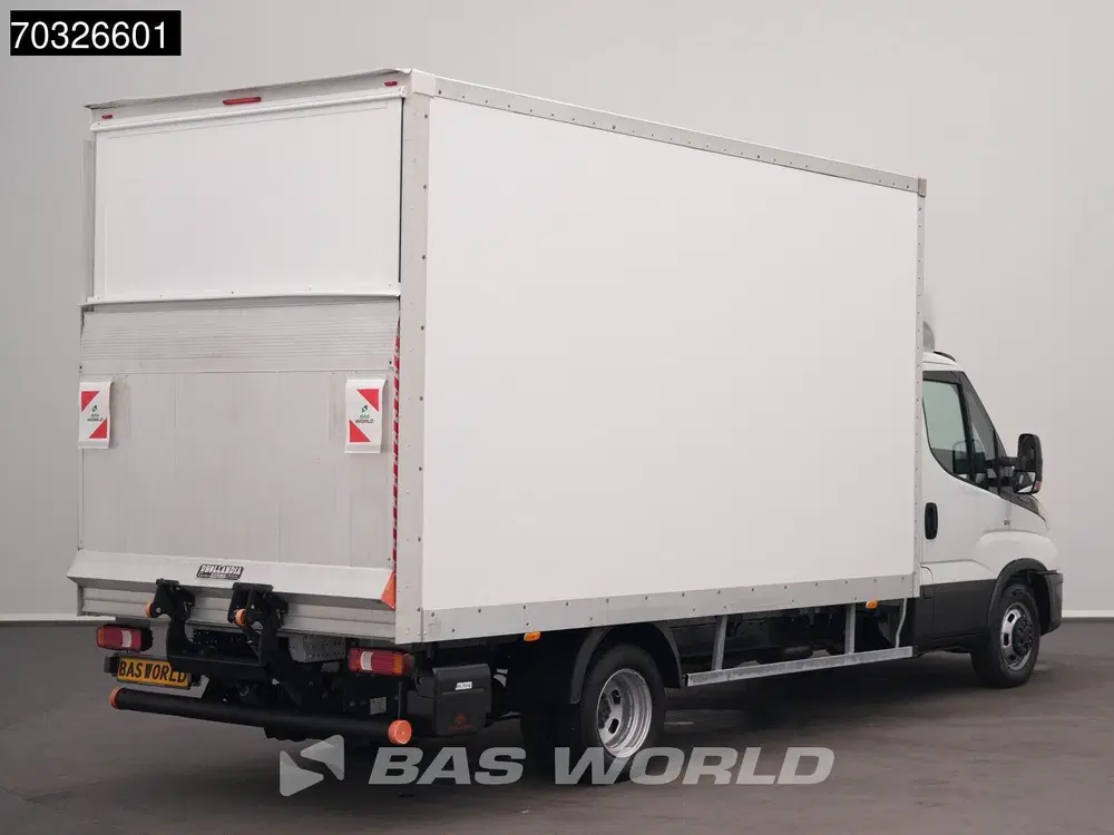 Iveco Daily 3.0L Laadklep Dubbellucht Bakwagen 160PK M uit 2024, foto 2