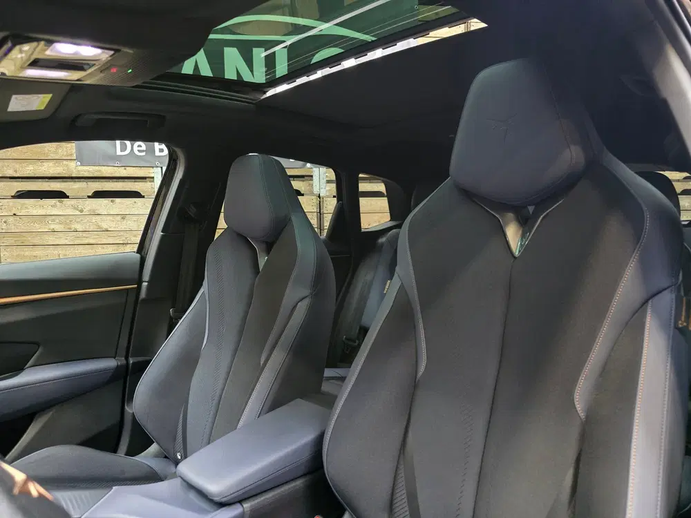 Cupra Terramar 1.5 TSI e-Hybrid VZ Performance Pano Sennh uit 2025, foto 6