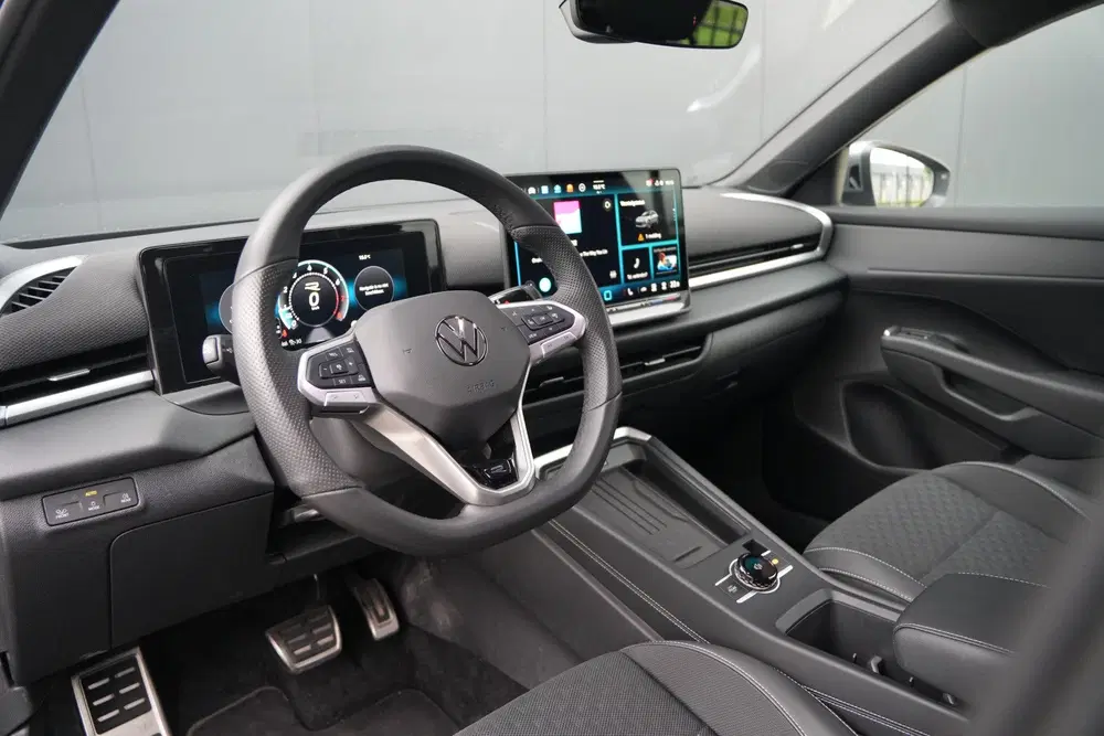 Volkswagen T-Roc 1.5 TSI R-Line Edition 150pk uit 2026, foto 13