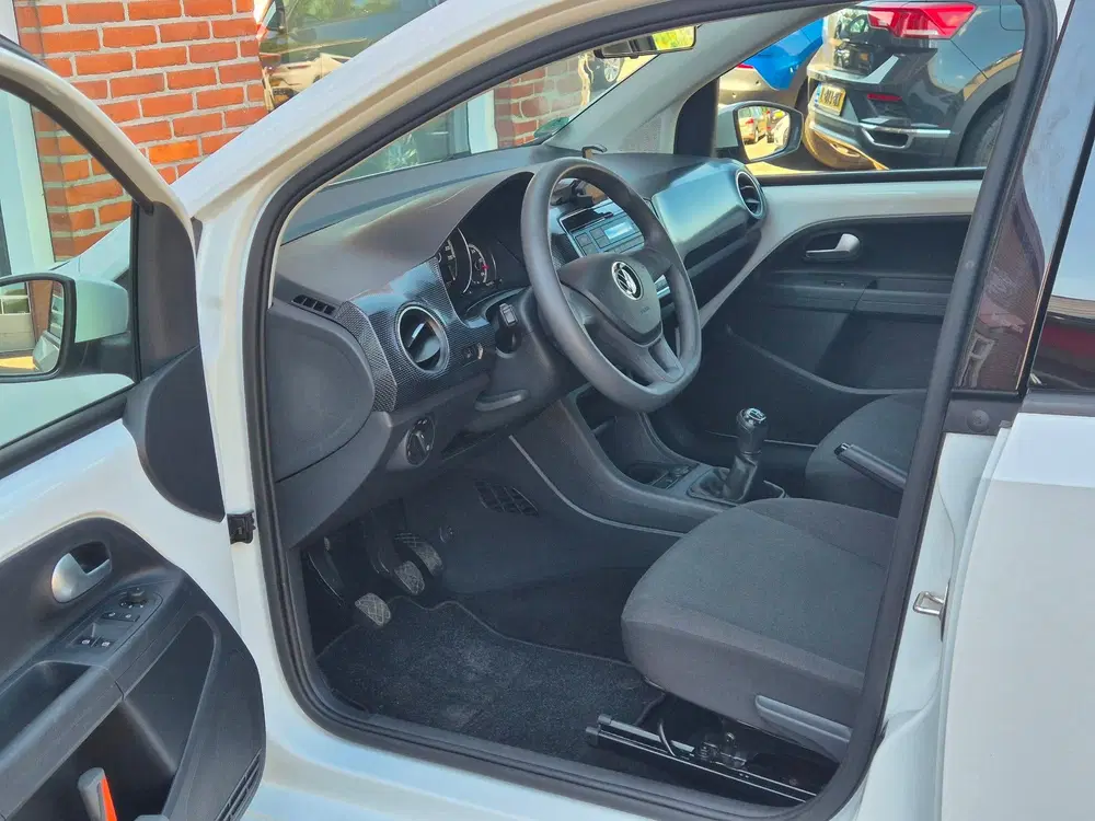Volkswagen up! 1.0 65PK 5drs clima uit 2020, foto 8