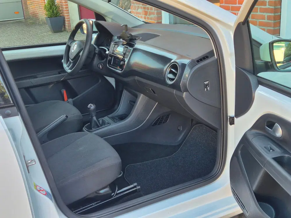 Volkswagen up! 1.0 65PK 5drs clima uit 2020, foto 9