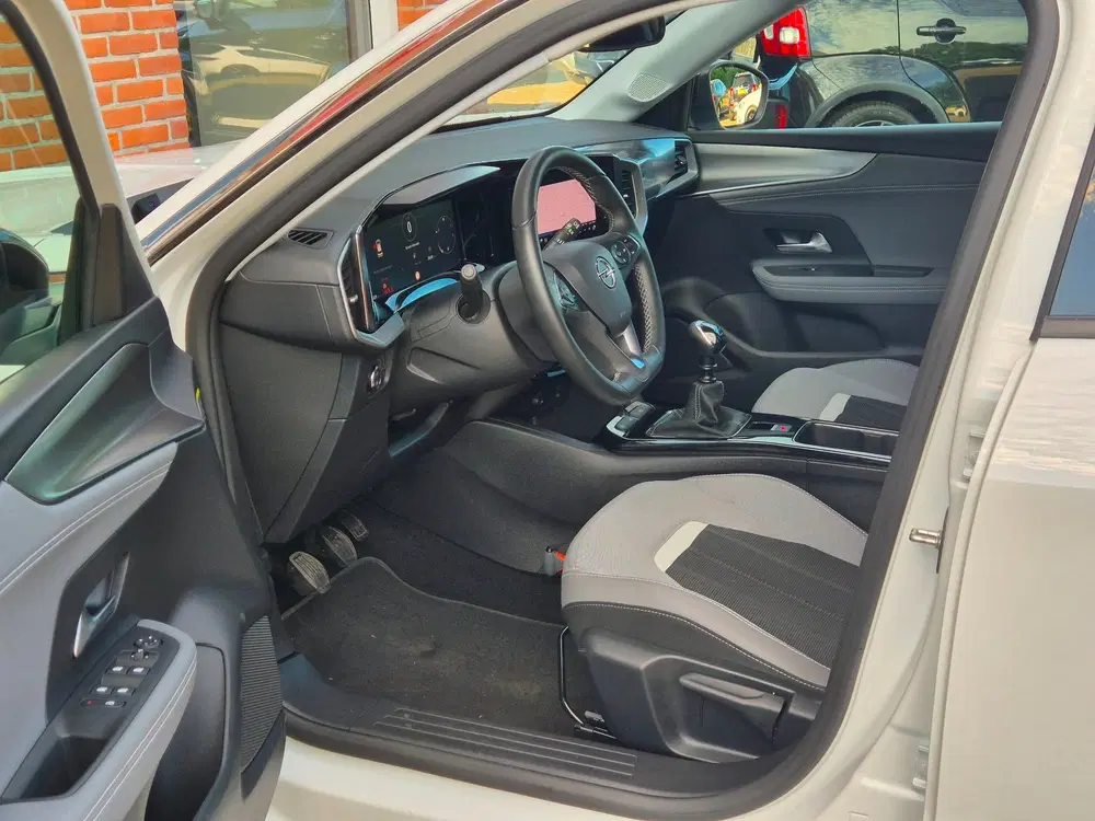 Opel Mokka 1.2 Level 3 101PK 5drs clima uit 2023, foto 8