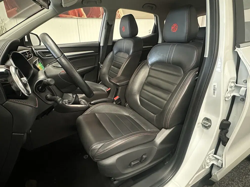 MG ZS PK 1.5 LEDER CRUISE CONTROL NAVIGATIE 360 uit 2023, foto 15