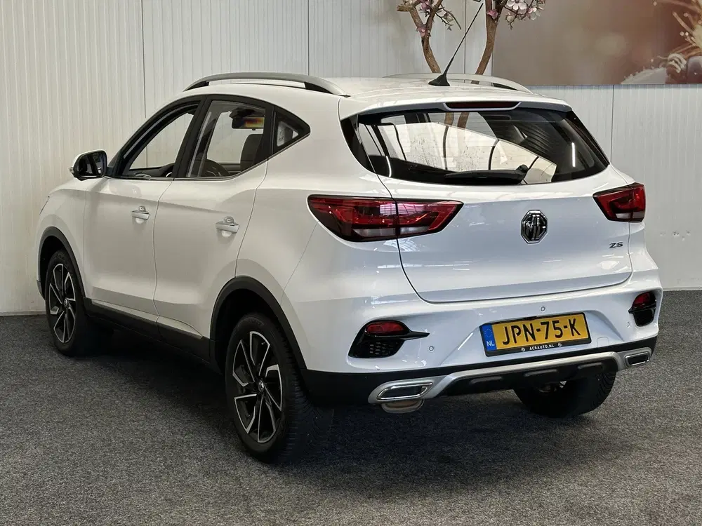 MG ZS PK 1.5 LEDER CRUISE CONTROL NAVIGATIE 360 uit 2023, foto 6