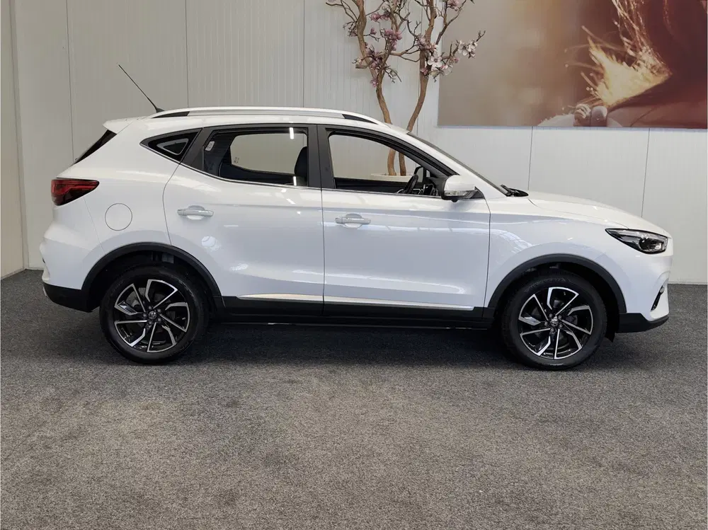 MG ZS PK 1.5 LEDER CRUISE CONTROL NAVIGATIE 360 uit 2023, foto 9