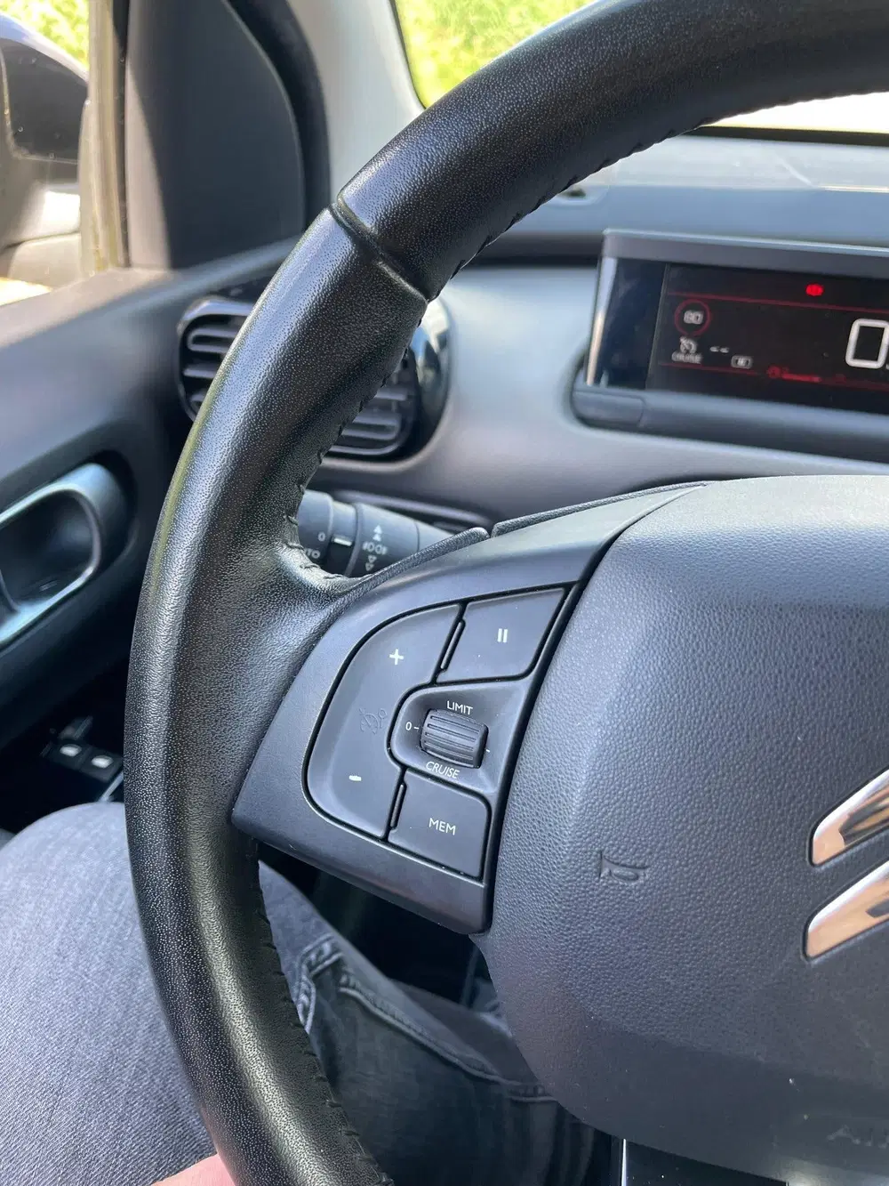 Citroën C4 Cactus Citroen C4 Cactus 1.2 SPORT CARPLAY RIEM V uit 2019, foto 15