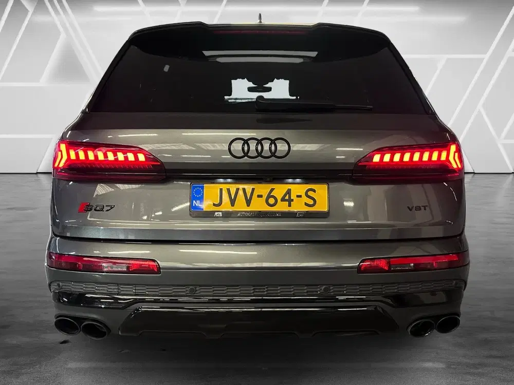 Audi SQ7 4.0 TFSI SQ7 Quattro 7p Luchtvering uit 2021, foto 4