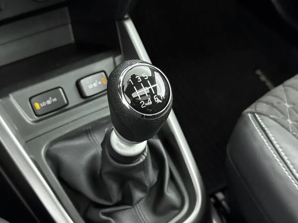 Suzuki Vitara 1.4 Boosterjet Style Smart Hybrid uit 2021, foto 10