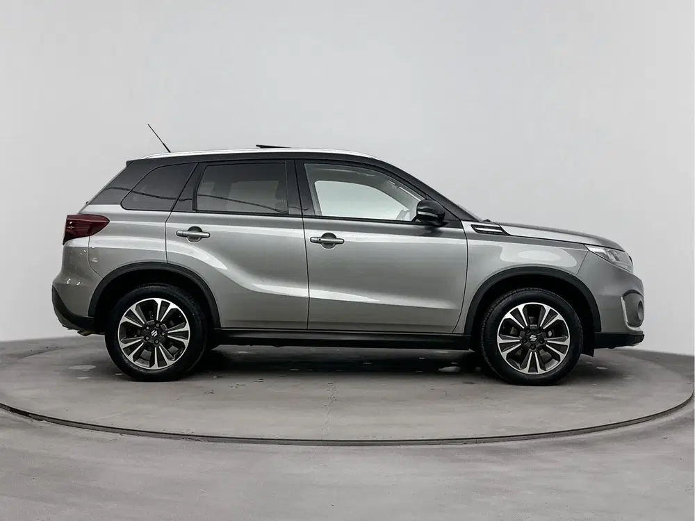 Suzuki Vitara 1.4 Boosterjet Style Smart Hybrid uit 2021, foto 11