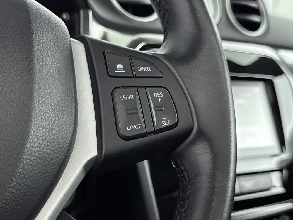 Suzuki Vitara 1.4 Boosterjet Style Smart Hybrid uit 2021, foto 14