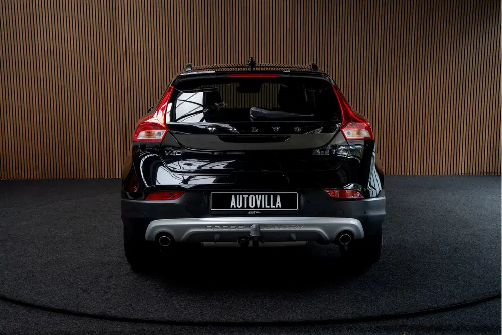 Volvo V40 Cross Country 1.5 T3 Leer Panodak Harman K. Camera uit 2019, foto 4