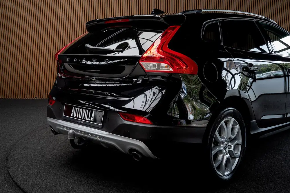 Volvo V40 Cross Country 1.5 T3 Leer Panodak Harman K. Camera uit 2019, foto 6