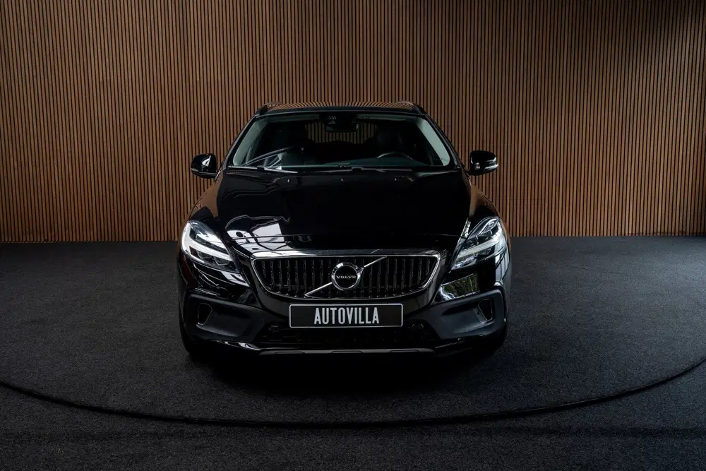 Volvo V40 Cross Country 1.5 T3 Leer Panodak Harman K. Camera uit 2019, foto 9