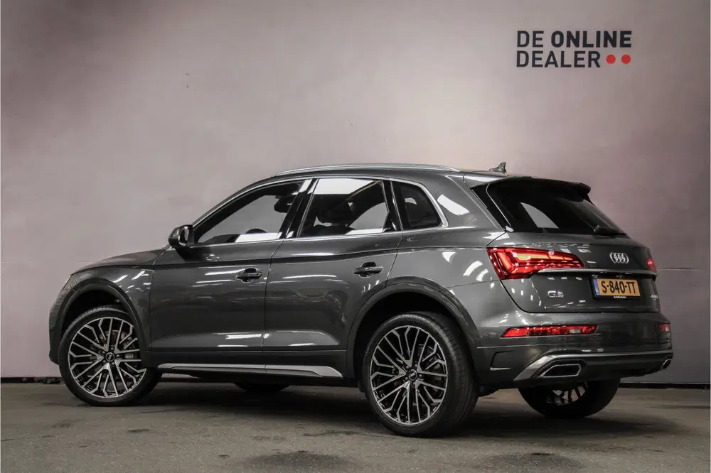Audi Q5 40 TFSI S edition uit 2023, foto 4