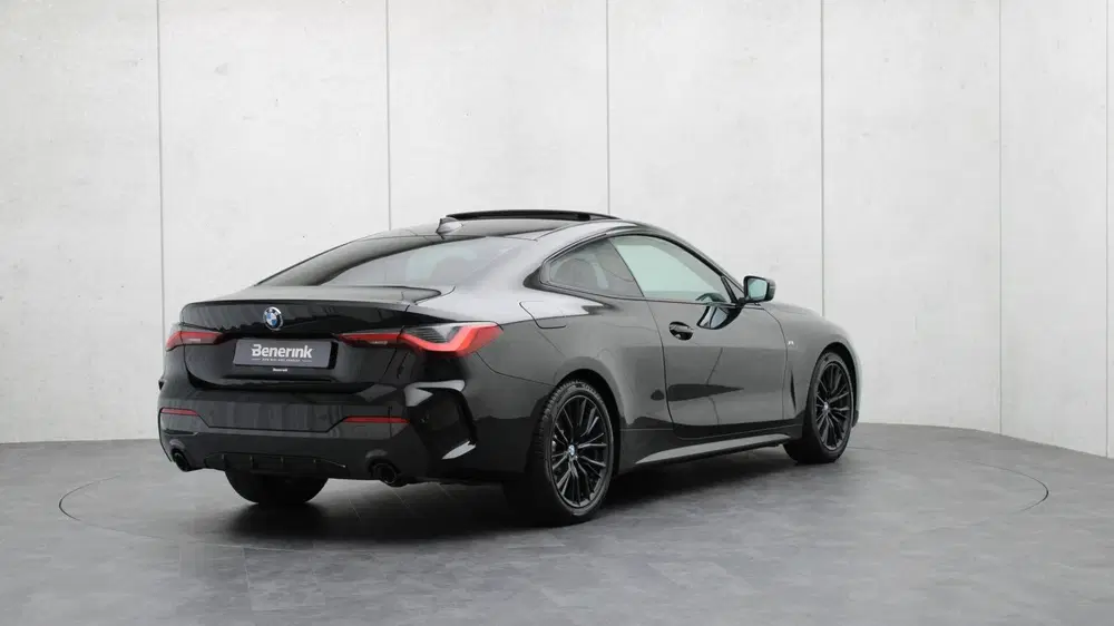 BMW 4-serie 4 Serie Coupé 430i High Executive M-Sport uit 2021, foto 4