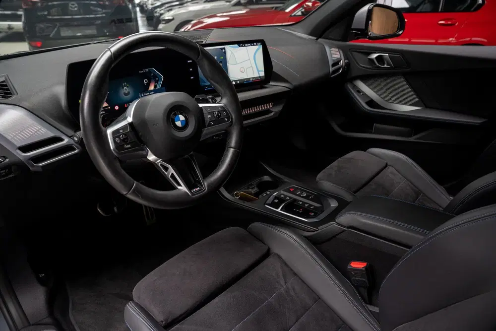 BMW 1-serie 120 Aut. M- pakket Navi Camera Leder Matri uit 2025, foto 10