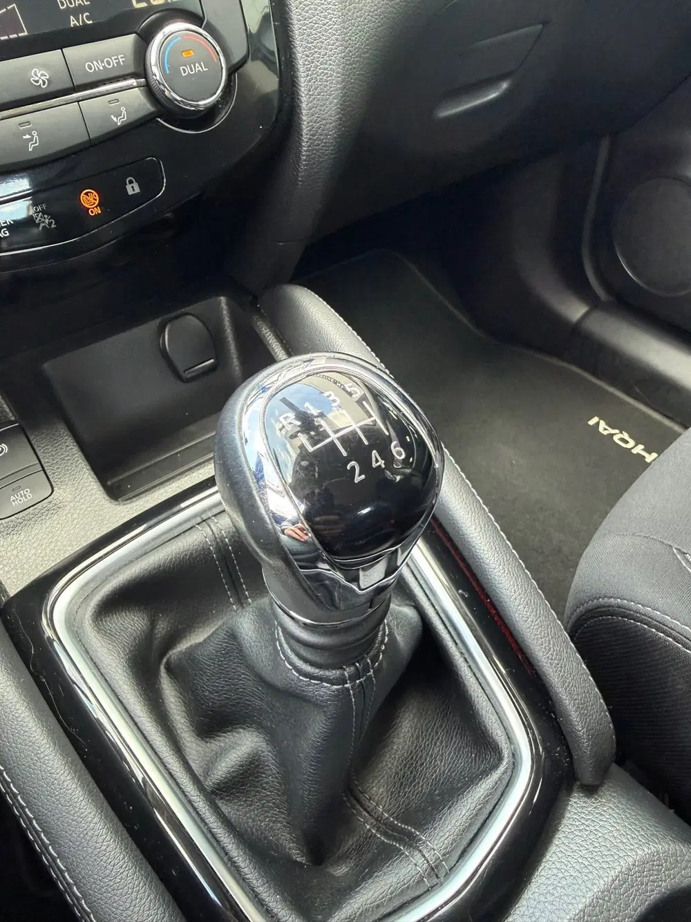 Nissan Qashqai 1.3 DIG-T Acenta uit 2019, foto 13