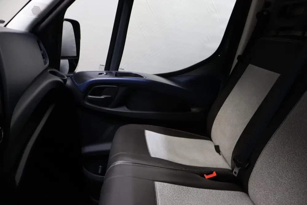 Iveco Daily 35C18V 3.0 352 (N1 uitvoering) uit 2019, foto 15