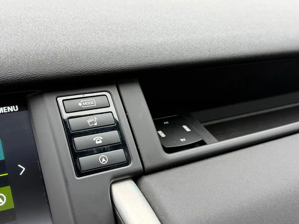 Land Rover Discovery Sport Grijs Kenteken uit 2019, foto 8