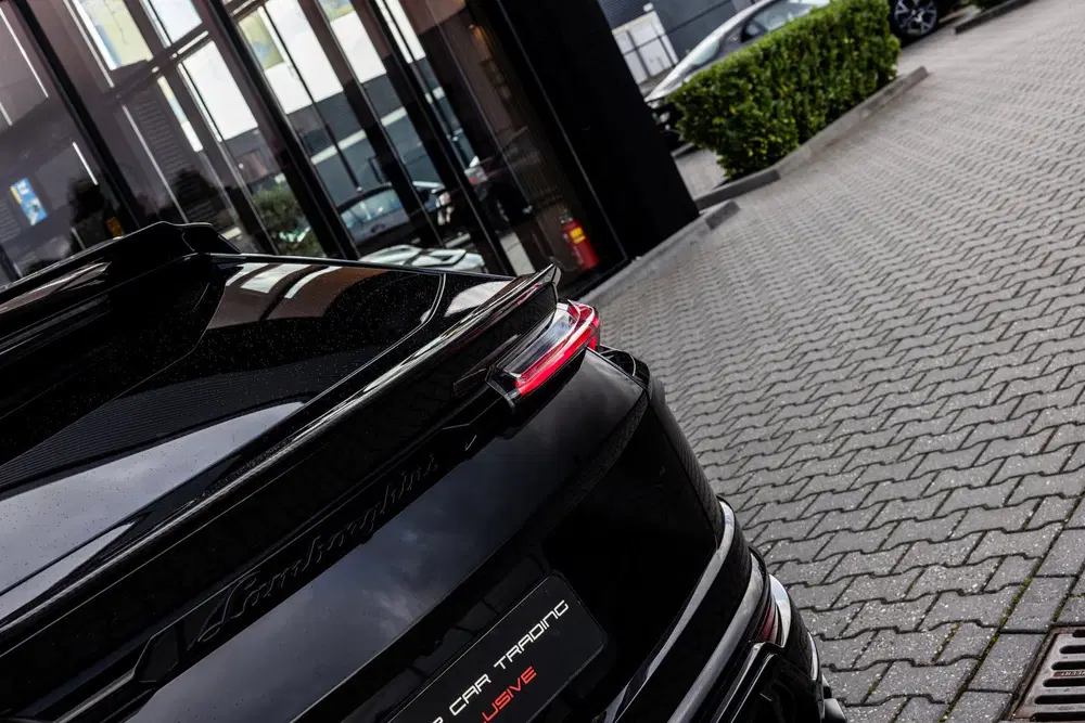Lamborghini Urus 4.0 V8 Novitec 782pk uit 2021, foto 9