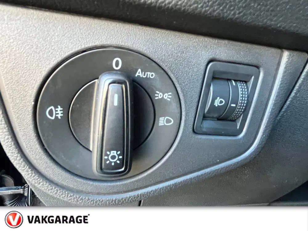 Volkswagen Taigo 1.0 TSI Oranje Edition Carplay Bovag rijkl uit 2024, foto 11