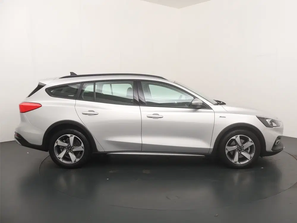 Ford Focus 1.5 EcoBoost Active 150PK Automaat uit 2020, foto 6
