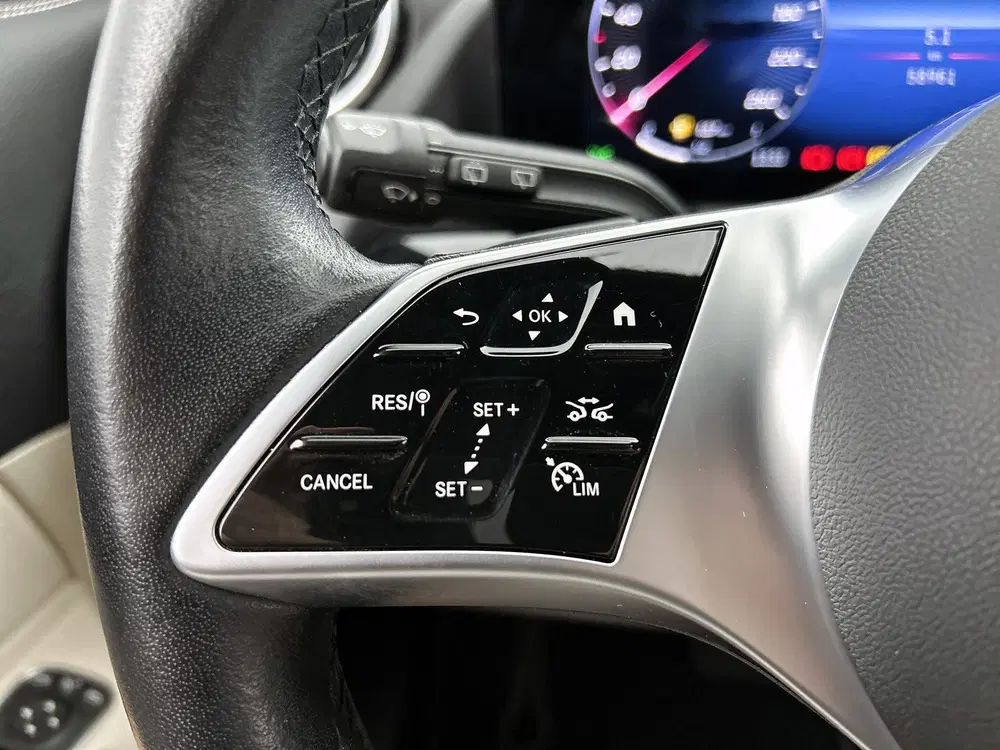 Mercedes-Benz GLA 250 e Plug-In Hybride uit 2024, foto 15